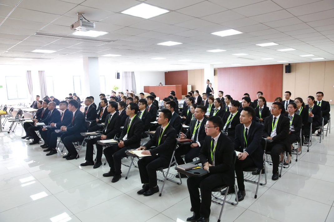 厚積薄發2018科恩電器上半年誓師大會